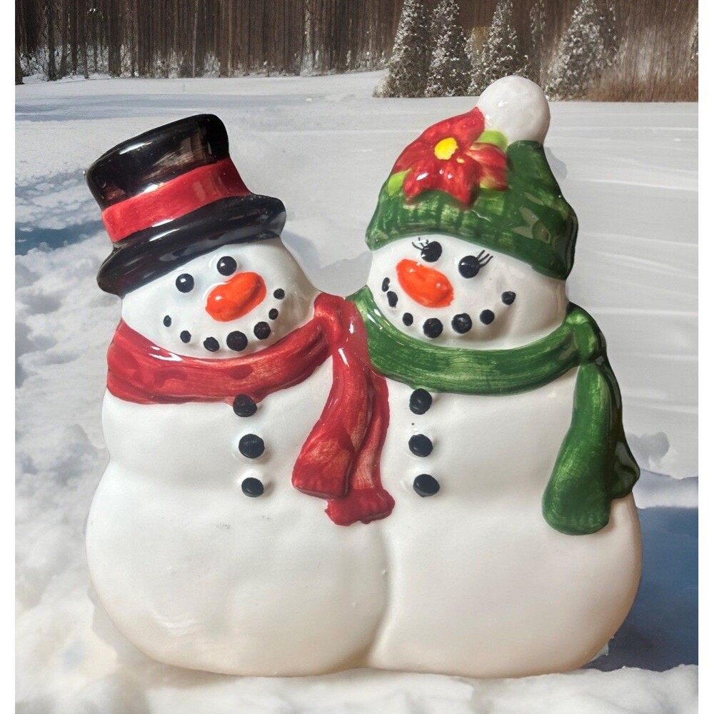 Snowfolk Napkin Holder Publix Holiday Collectible Ceramic Snowmen Red Green NIB